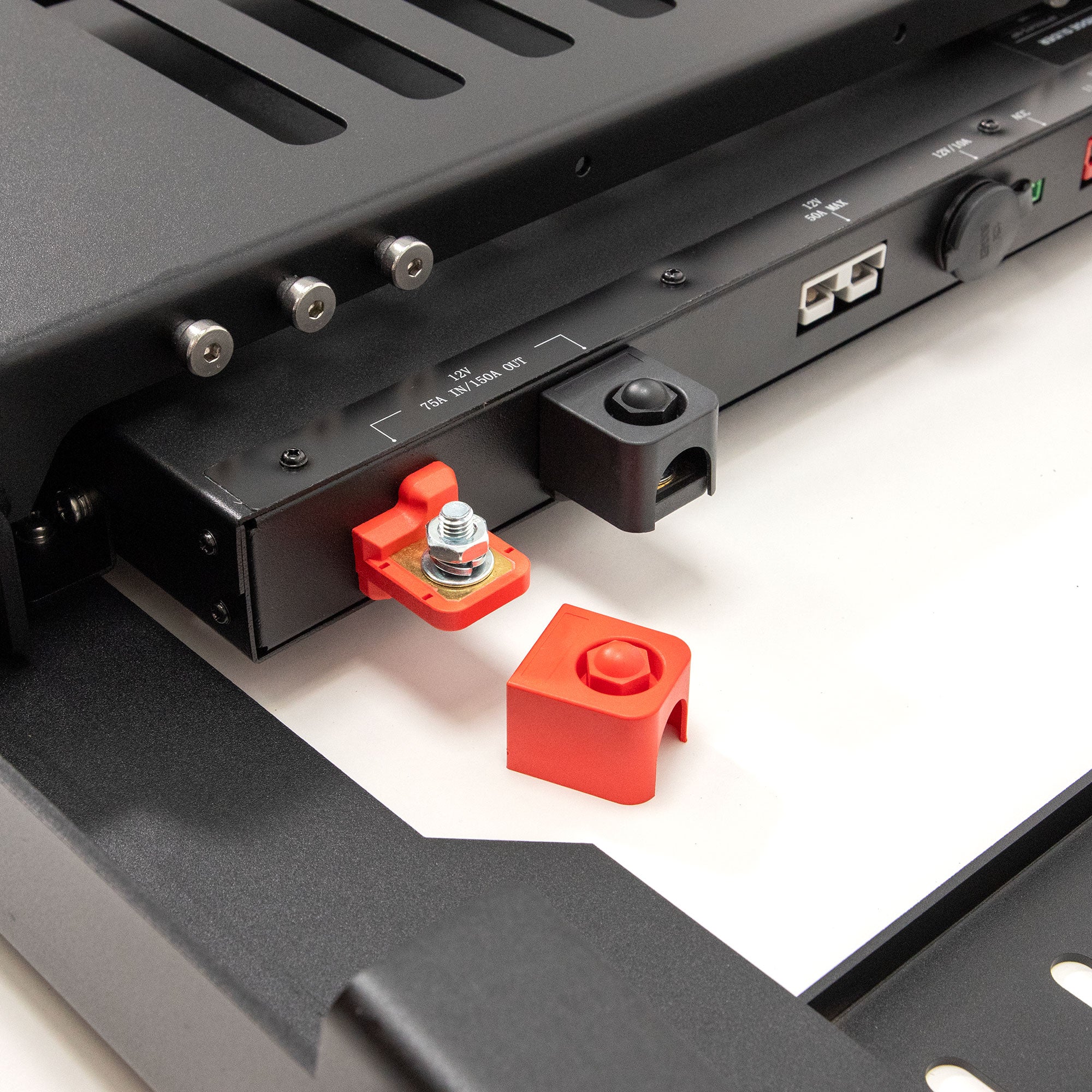 Master Hub Fridge Slide + 75L Dual Zone Fridge Freezer