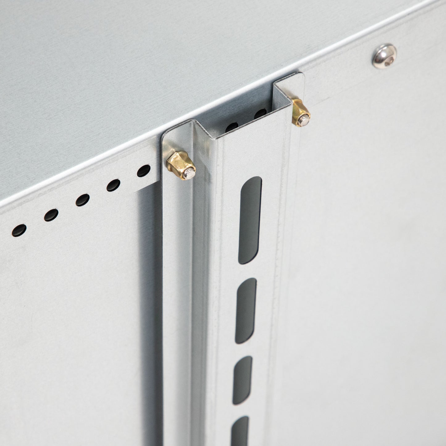 1300mm 4WD Fixed Top Storage Drawer Pitch-Black