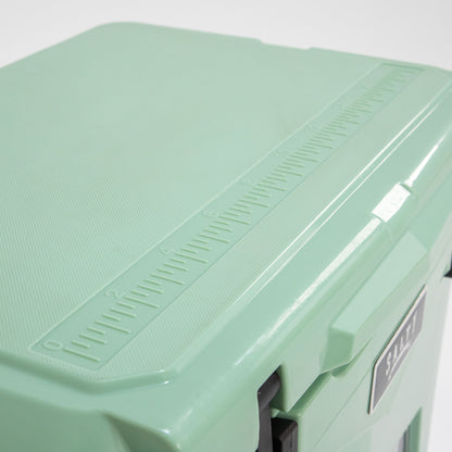 Arctic-35 Cooler Box 35QT | 33.1L