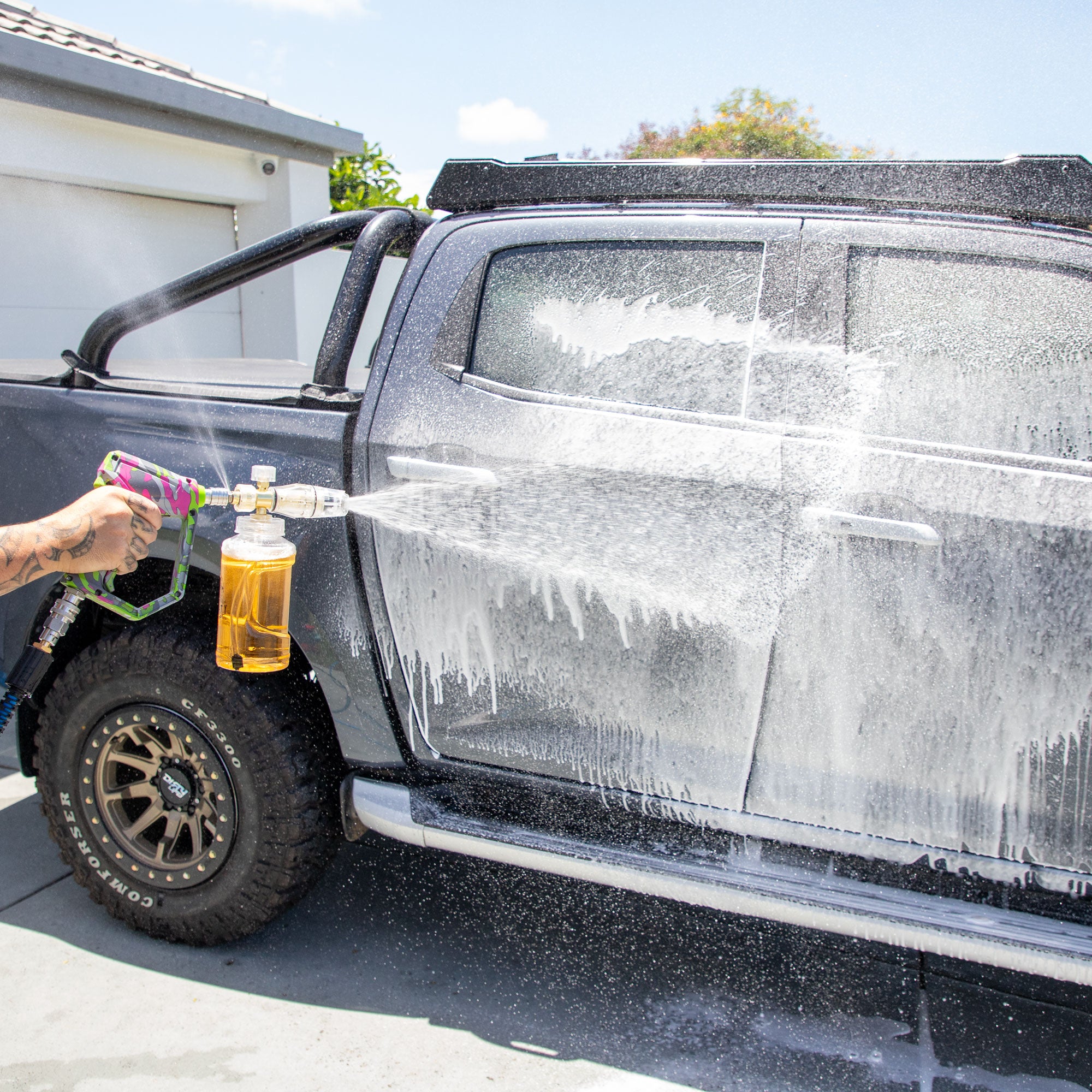 4WD Essentials Bucket - Value Bundle