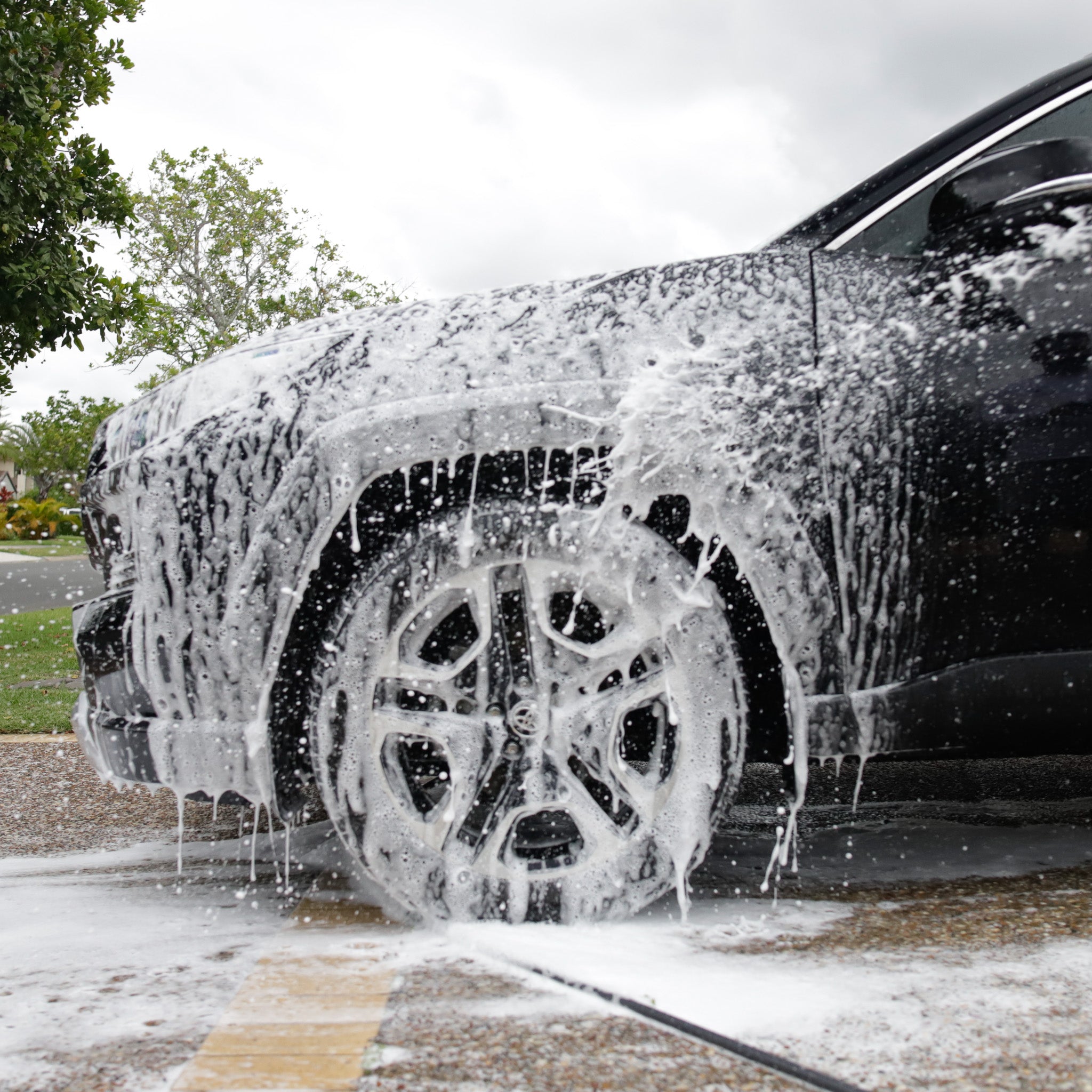 Car Mega Detailing Bucket