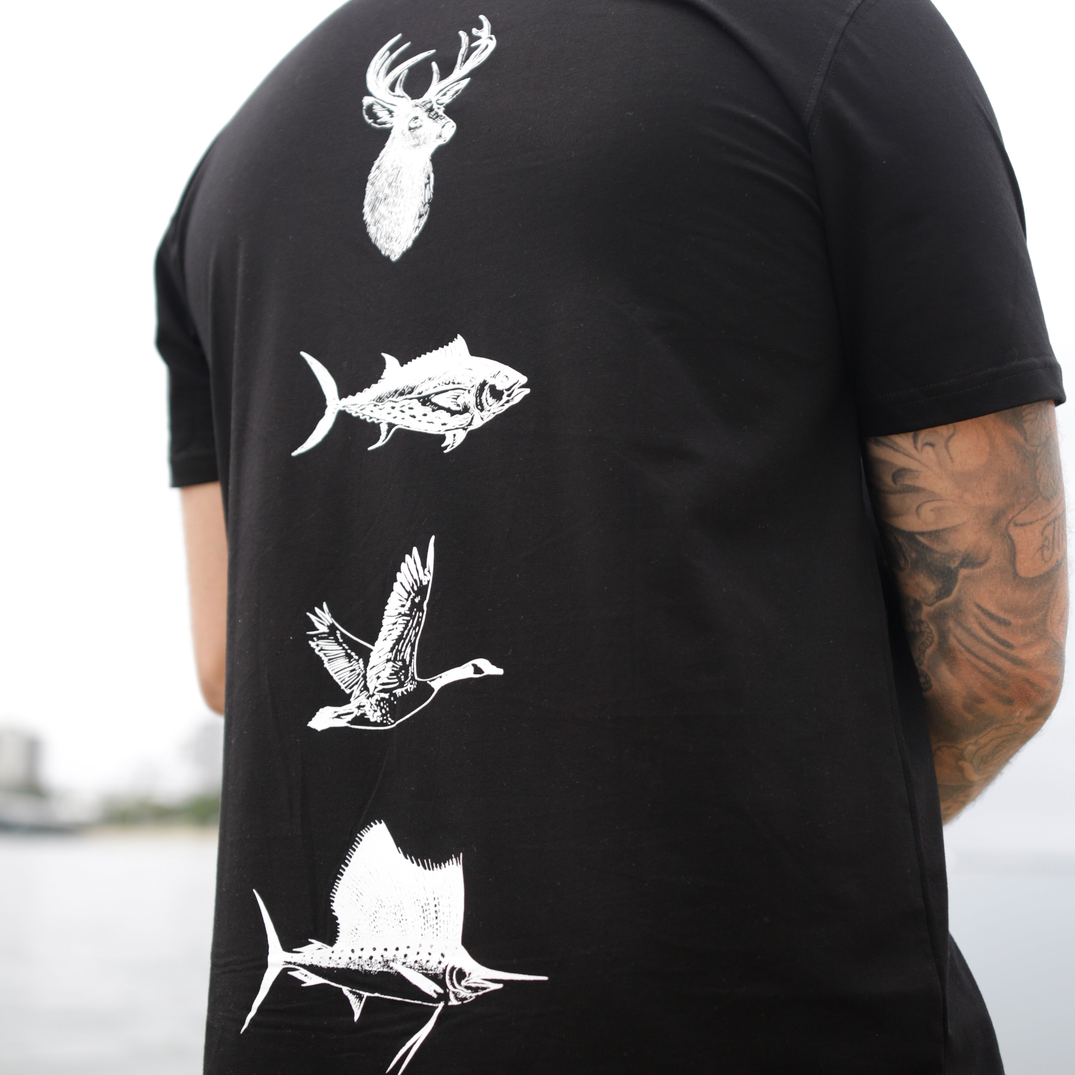 Salty Hunt 'n' Fish Staple Tee - Pitch Black