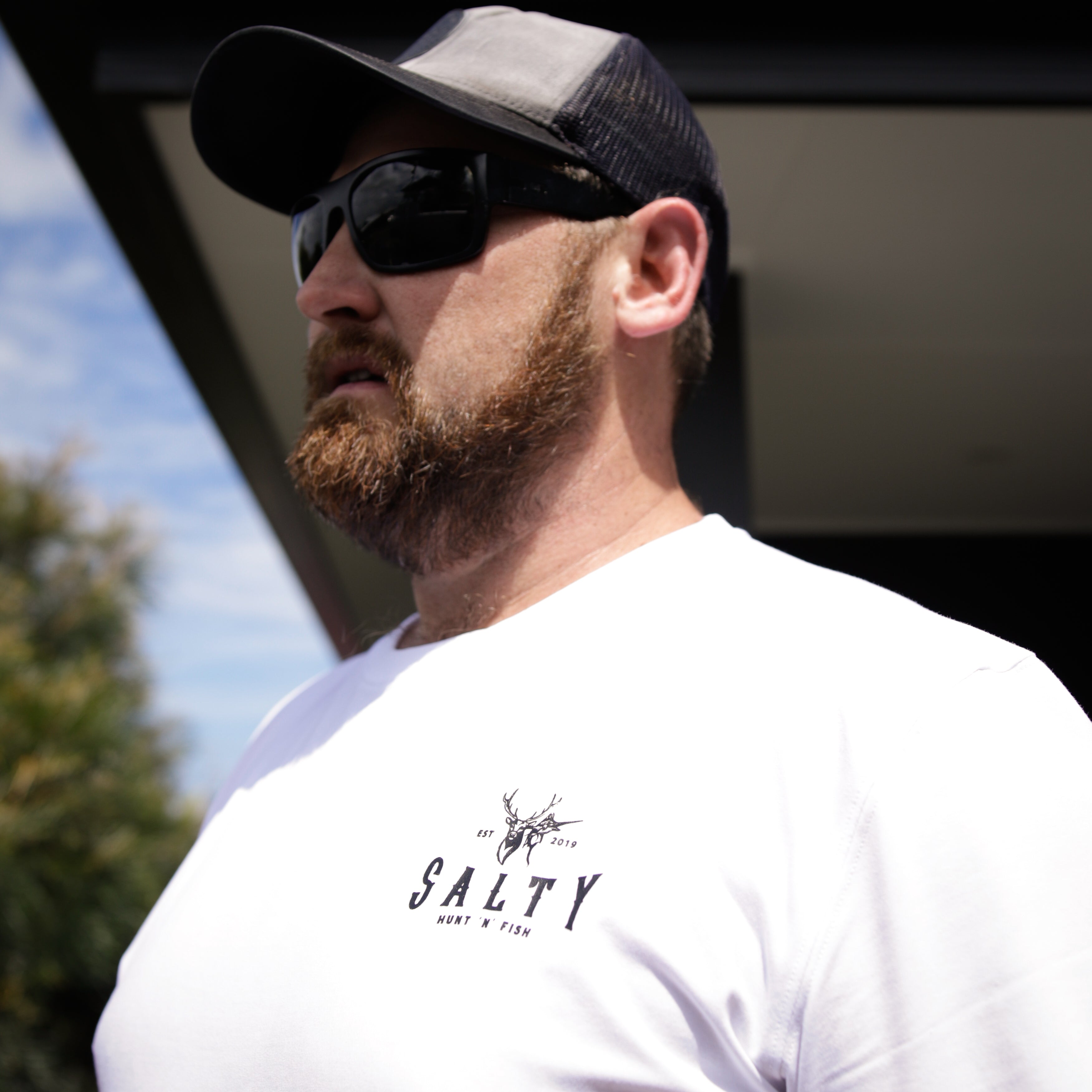 Salty Hunt 'n' Fish Staple Tee - Iceberg White